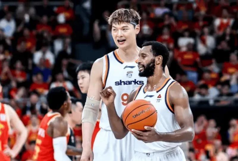 九游体育下载-G4上海93-101不敌广厦 球员评价：2人优秀，4人及格，4人低迷